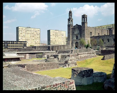 Plaza de las Tres Culturas, 14th-20th century by Unbekannt Unbekannt